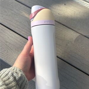 Owala 24oz Water Bottle